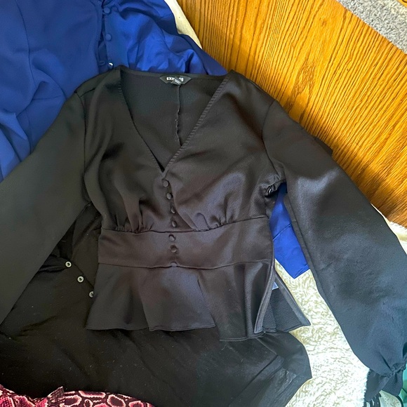 Express black crop false button poof sleeve top - Picture 1 of 2